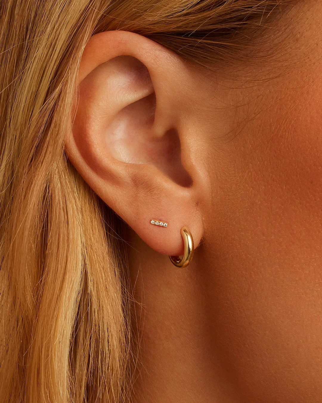 Diamond Pavé Bar Flat Back Single Stud - Image 2
