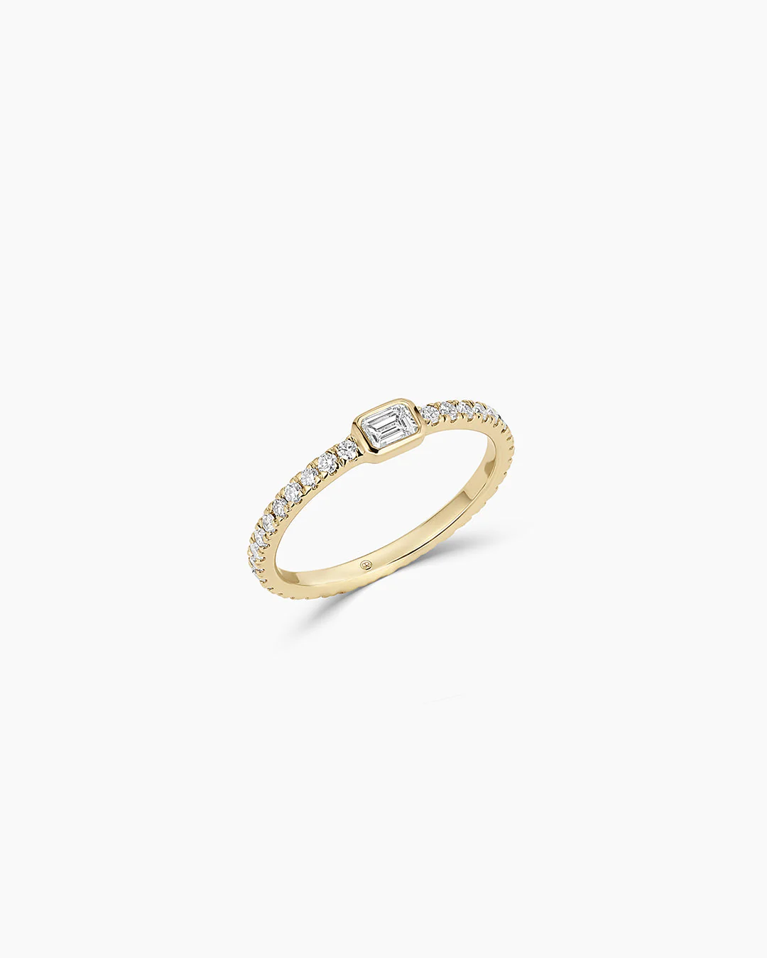 Lab Grown Diamond Emerald Eternity Ring - Image 4