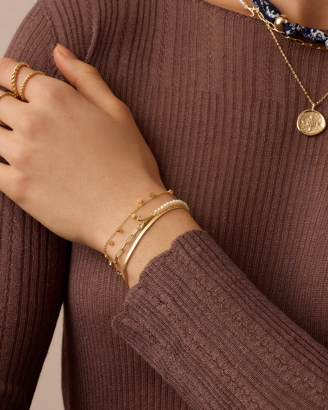 Lou Pearl Alphabet Bracelet - Image 82