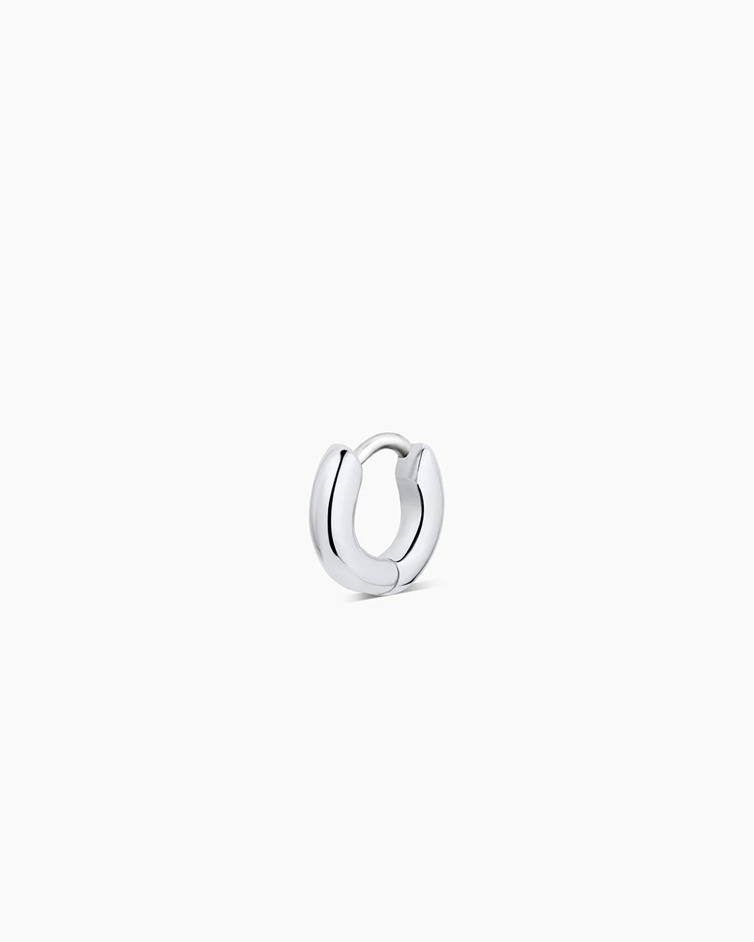 Lou Single Huggie - Image 5