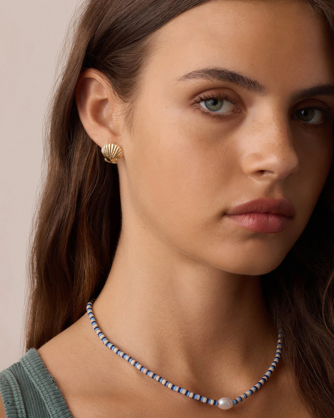 Shell Statement Studs - Image 3